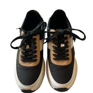 Dolce Vita sneaker